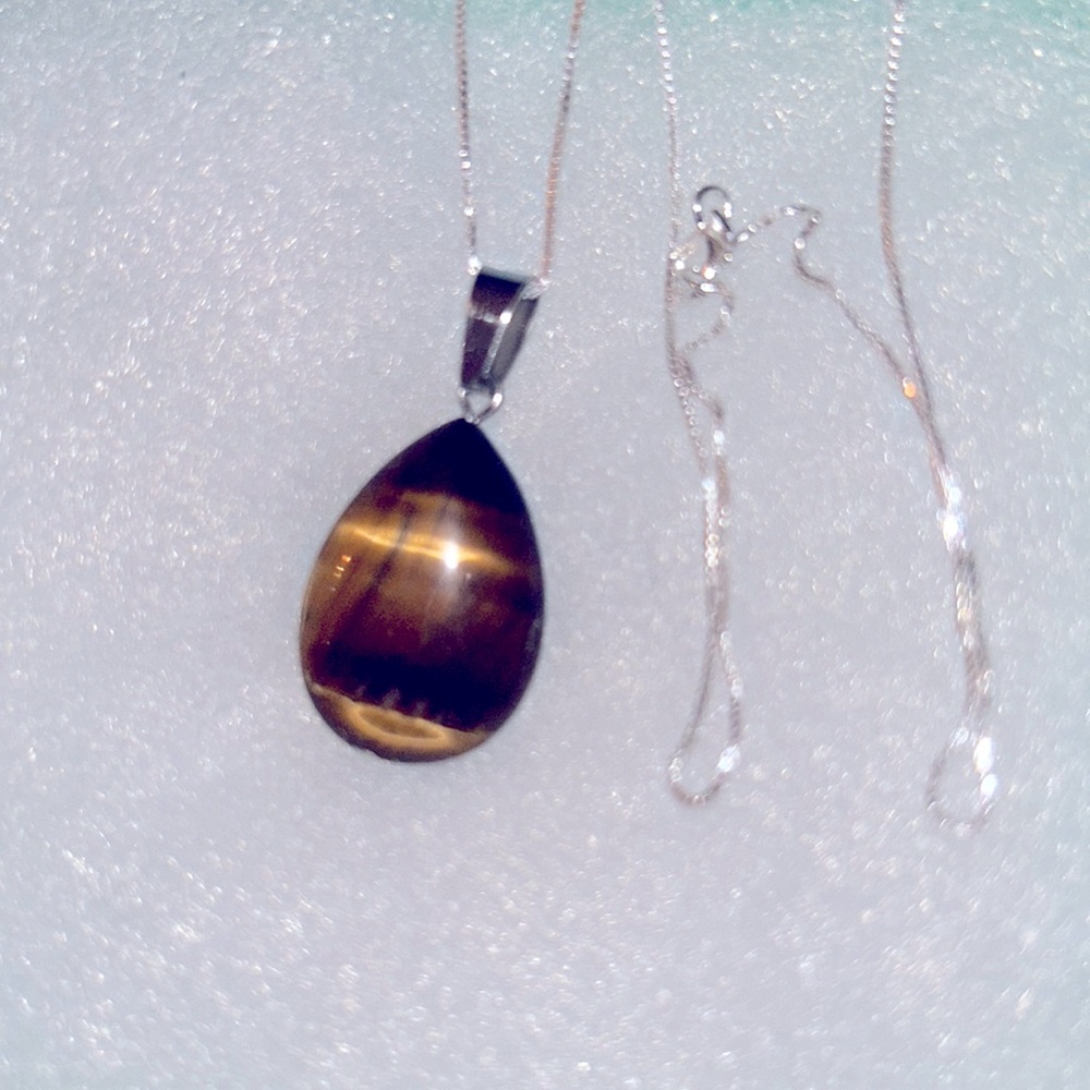 Boho hippie Tiger 🐅 Eye Sterling Silver Necklace 16”